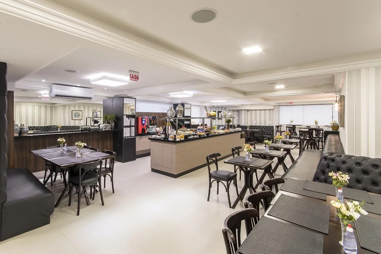 酒店 Balneário Camboriú 古姆斯酒​​店酒店