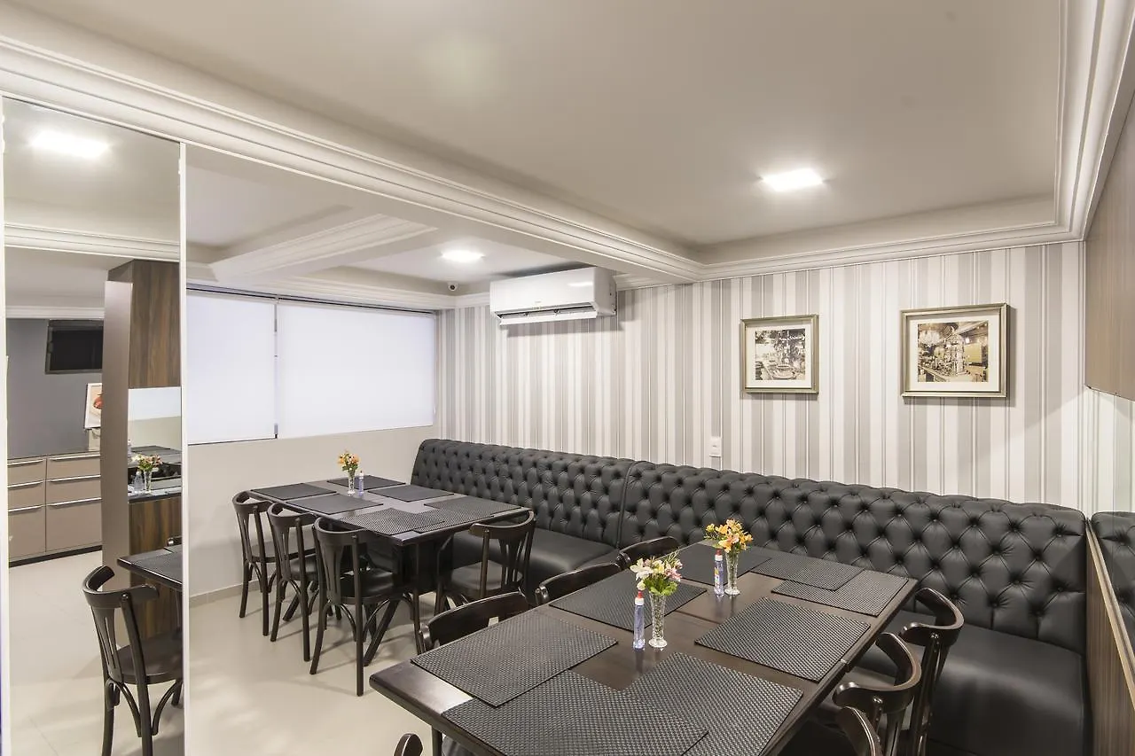 Balneário Camboriú 古姆斯酒​​店酒店 3*, Balneário Camboriú 巴西